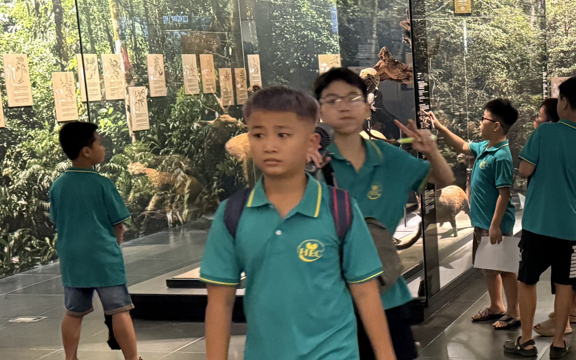 HEC students exploring a science museum
